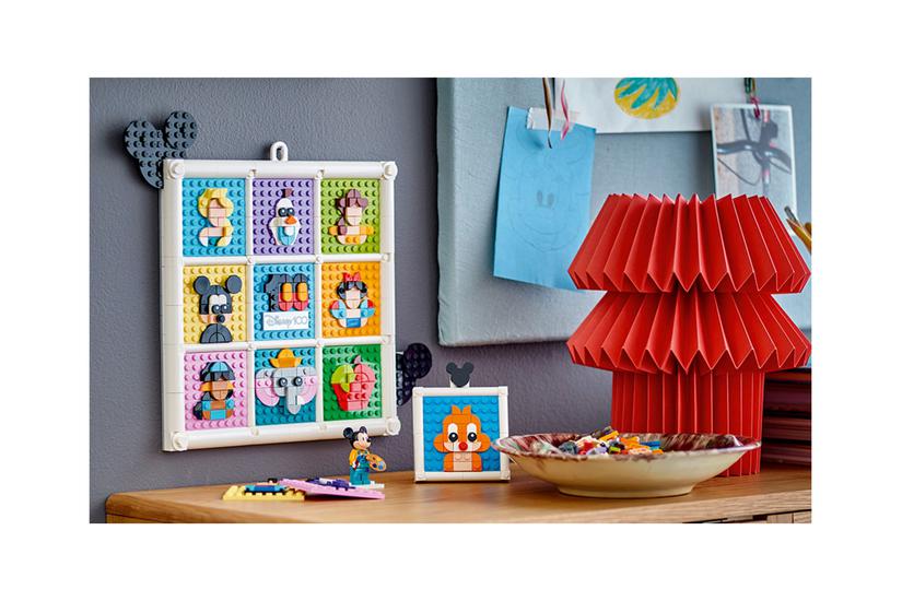 Lego Disney 43221 100 år Med Disney-ikoner Byggesæt